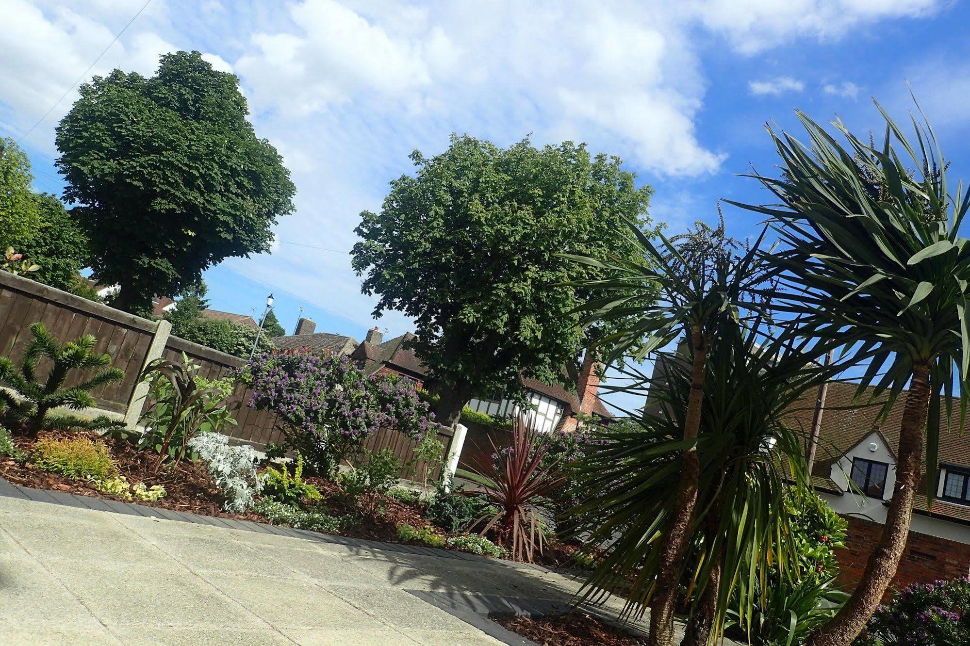 The Old Surgery Bed and Breakfast Clacton-on-Sea Eksteriør billede