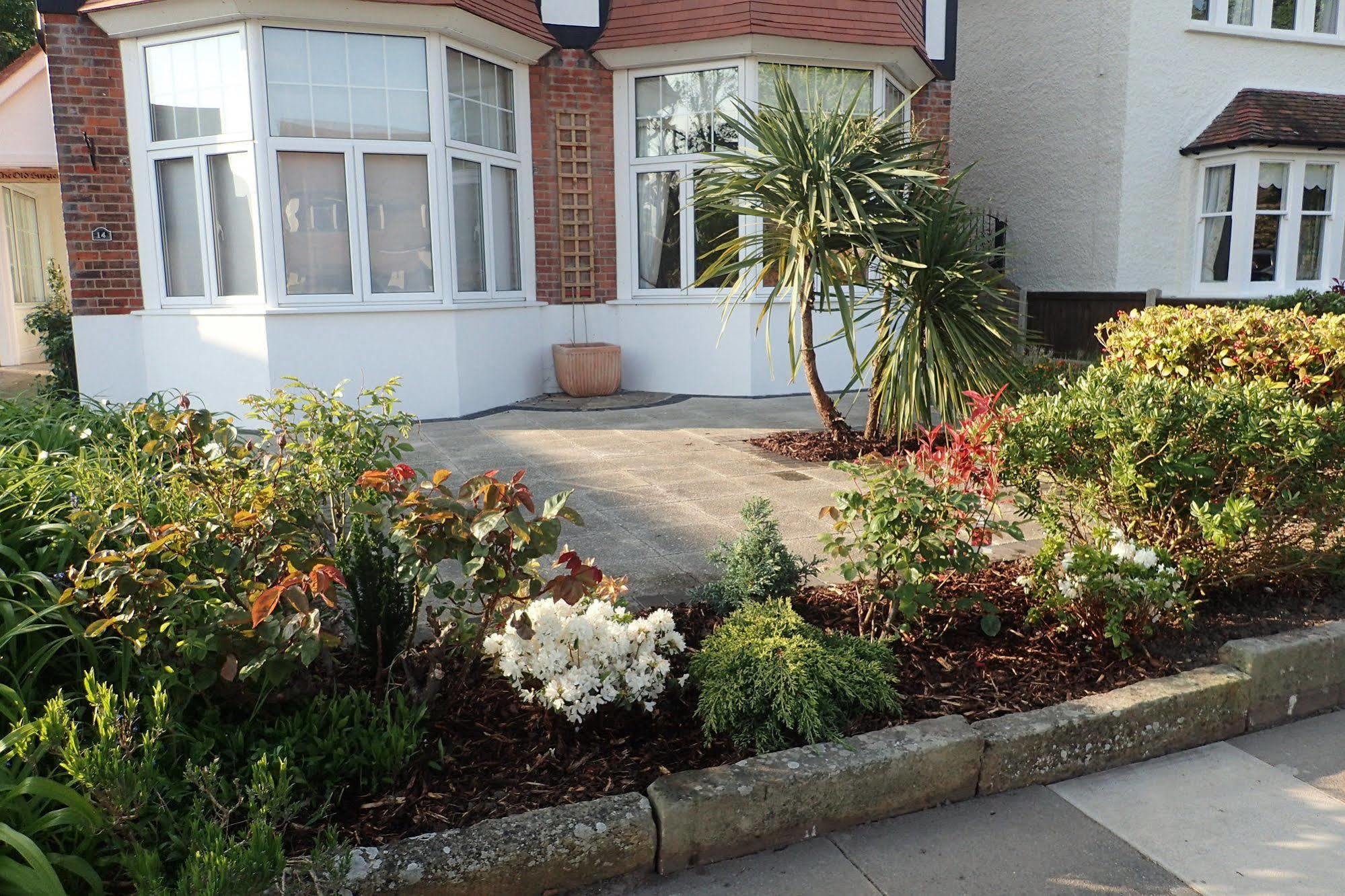 The Old Surgery Bed and Breakfast Clacton-on-Sea Eksteriør billede